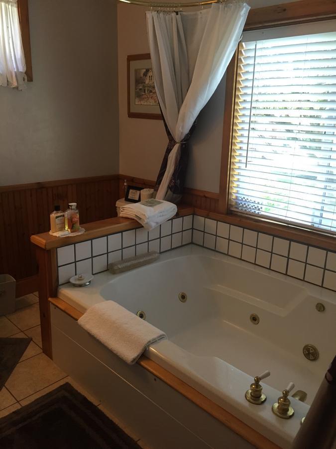 The Gables Wine Country Inn Santa Rosa Zimmer foto